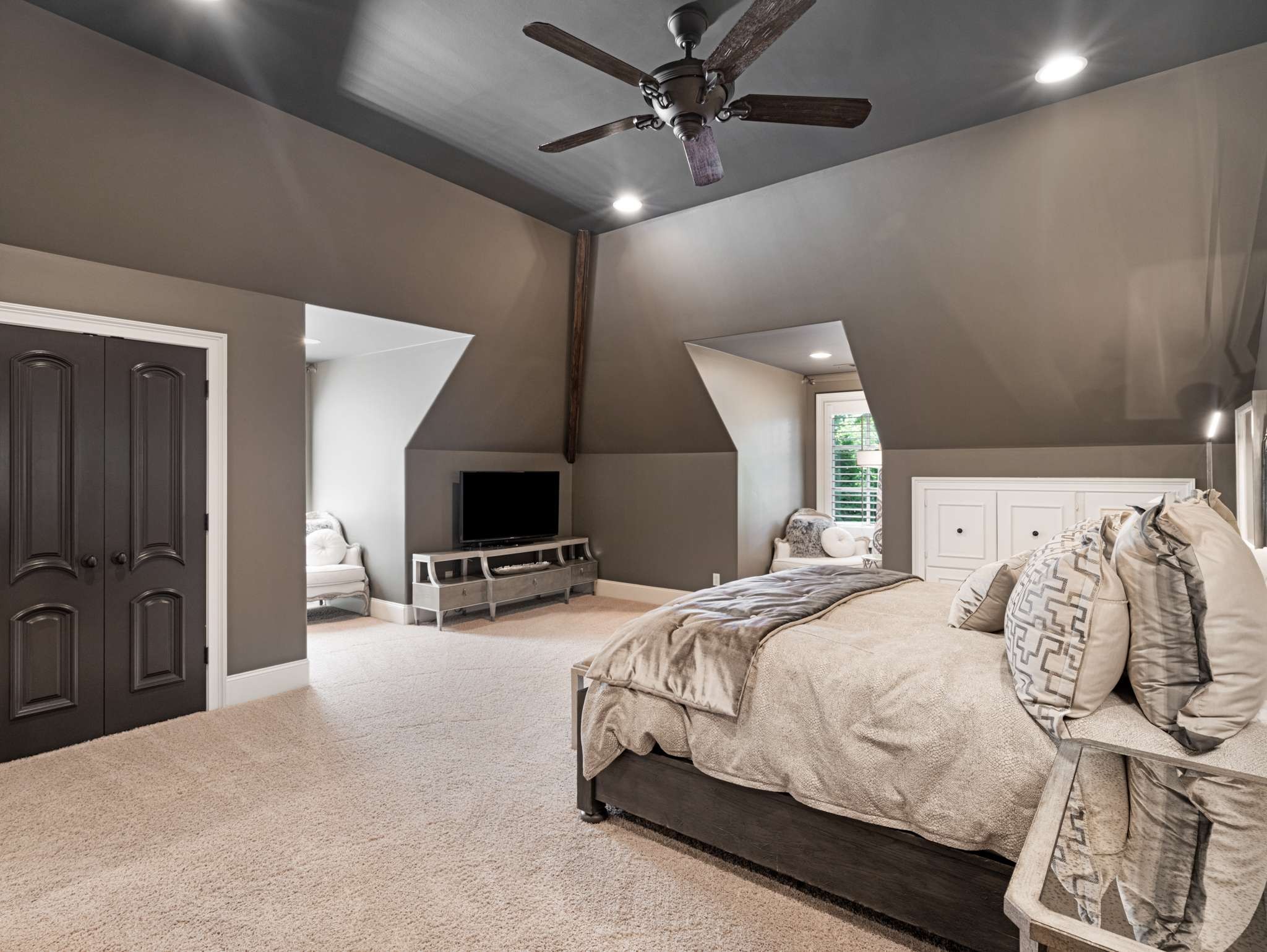 3807 Harding Place Nashville TN 37215