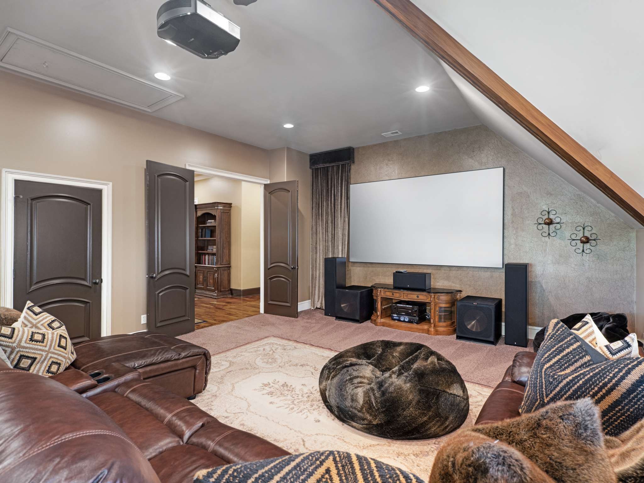 3807 Harding Place Nashville TN 37215