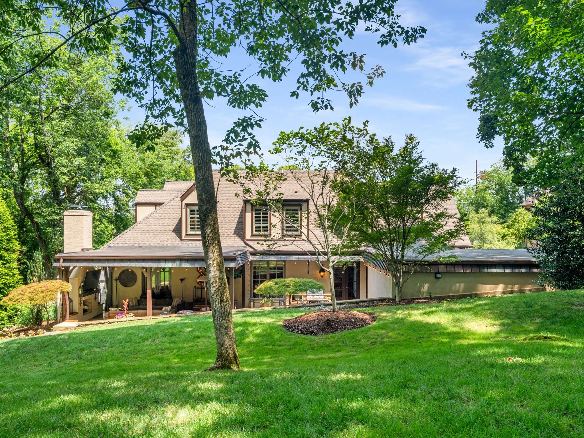 3807 Harding Place Nashville TN 37215