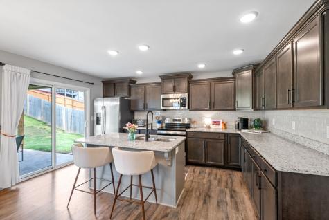 823 Crestone Lane Clarksville TN 37042