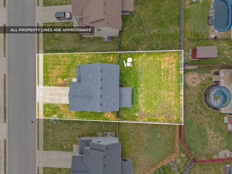 823 Crestone Lane Clarksville TN 37042