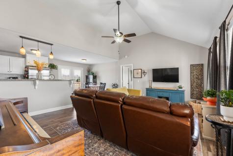 158 Caydras Way Lafayette TN 37083