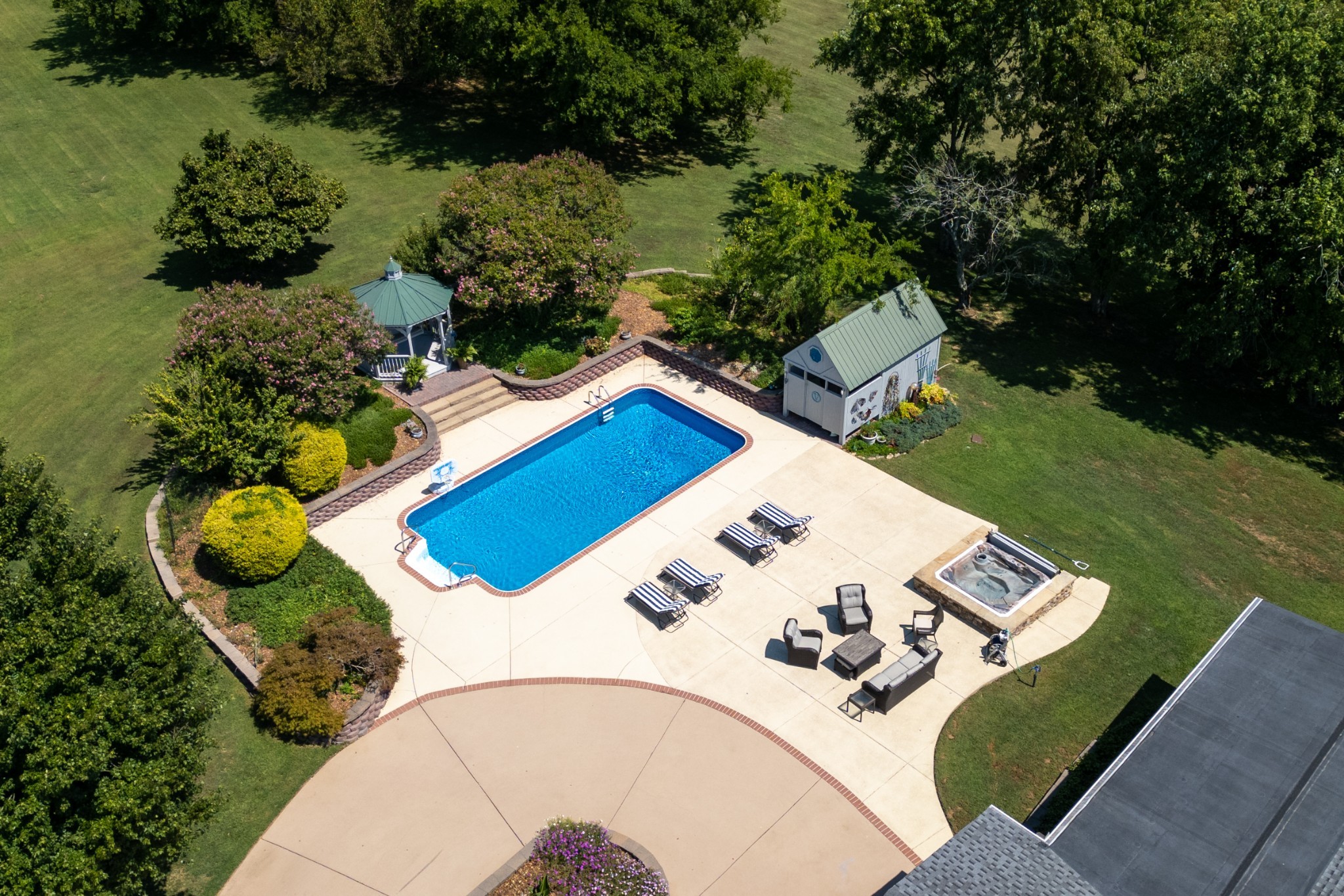 344 Peach Valley Road Gallatin TN 37066