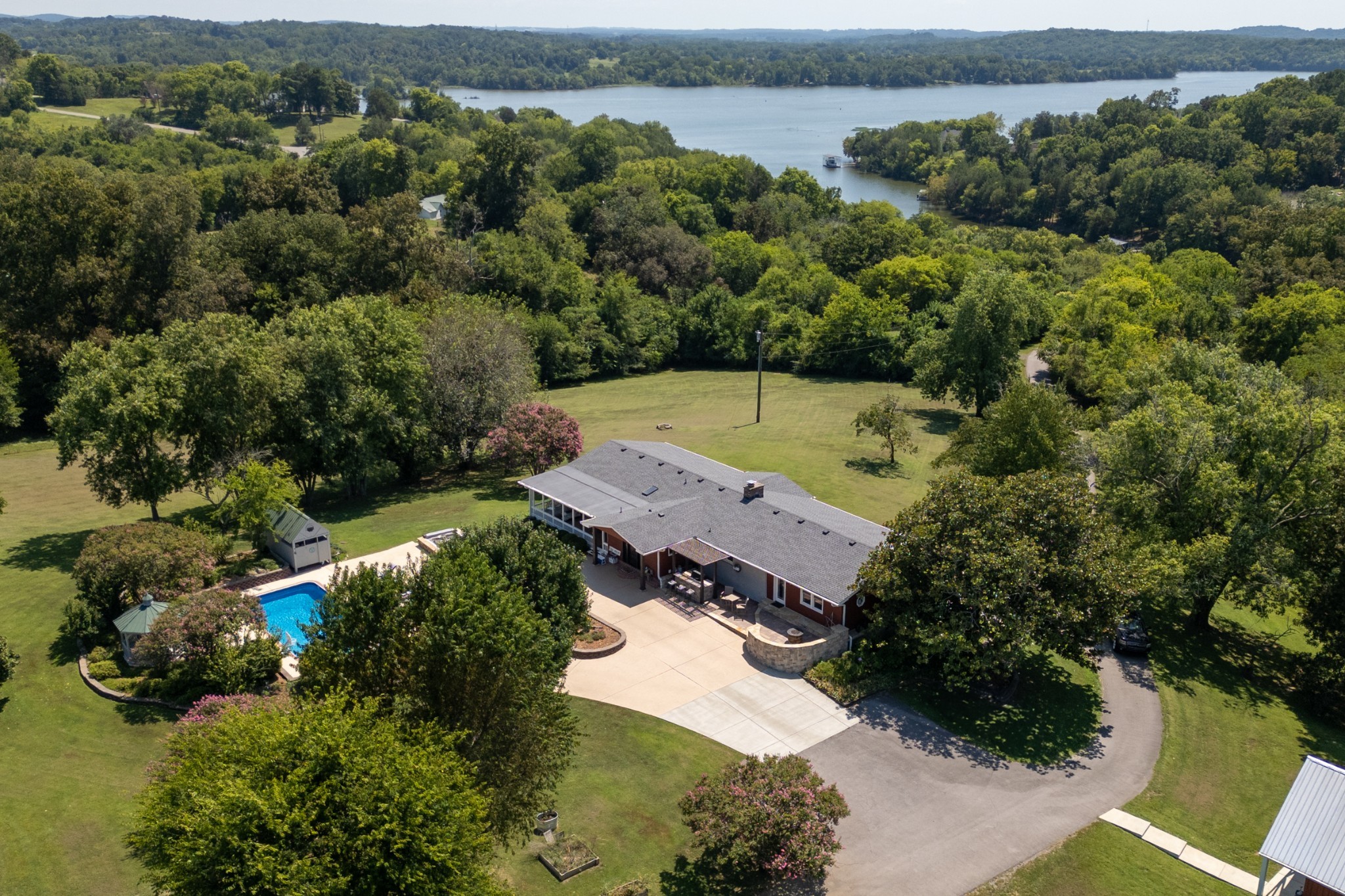 344 Peach Valley Road Gallatin TN 37066