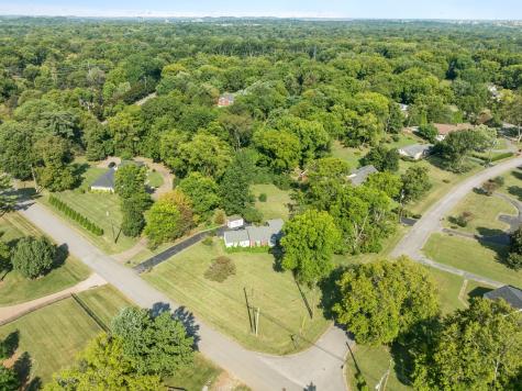 736 Omandale Drive Nashville TN 37204