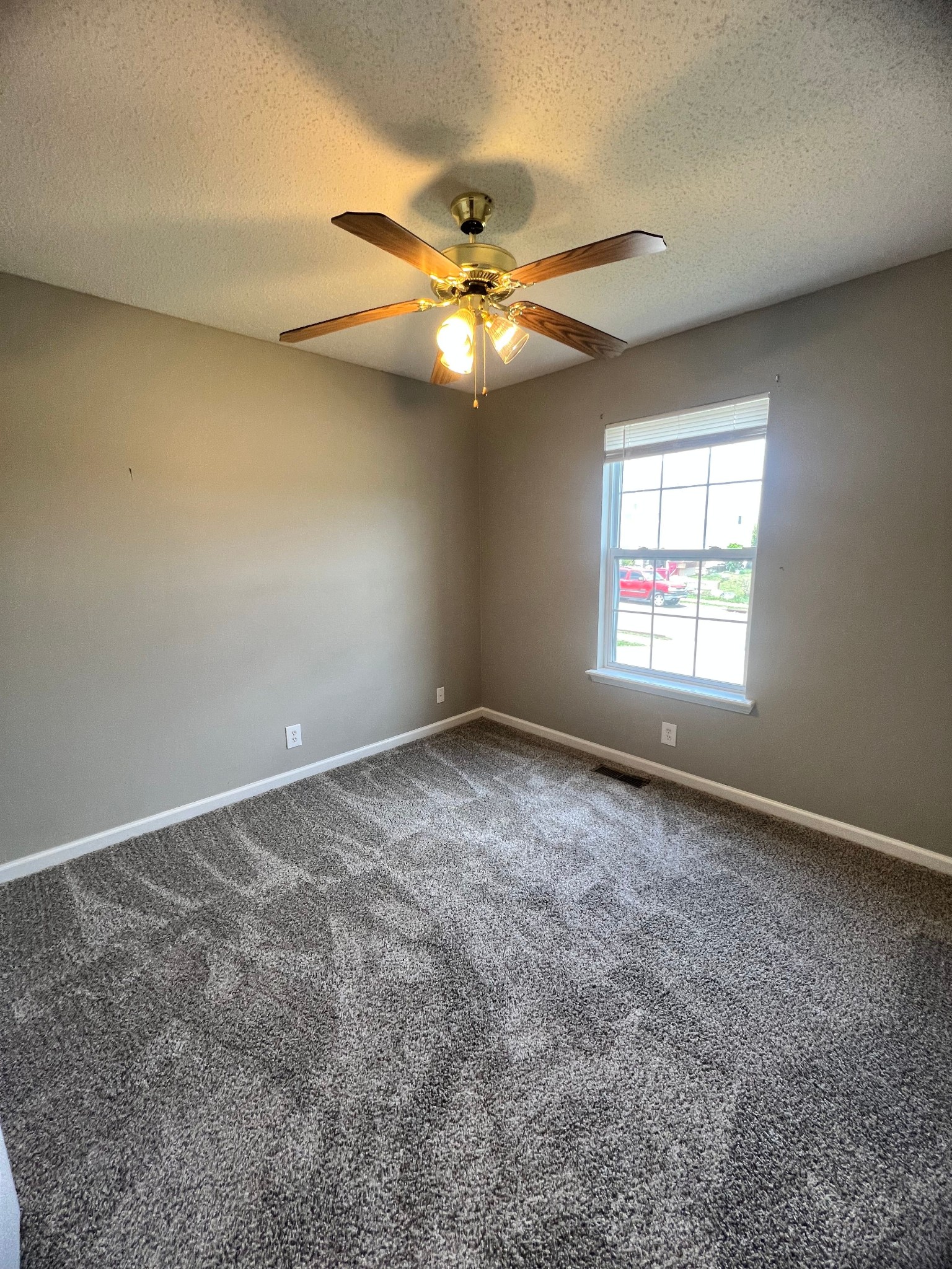 3792 Tamera Lane Clarksville TN 37042