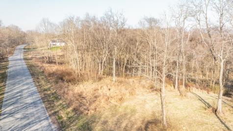 1338 Theta Pike Columbia TN 38401