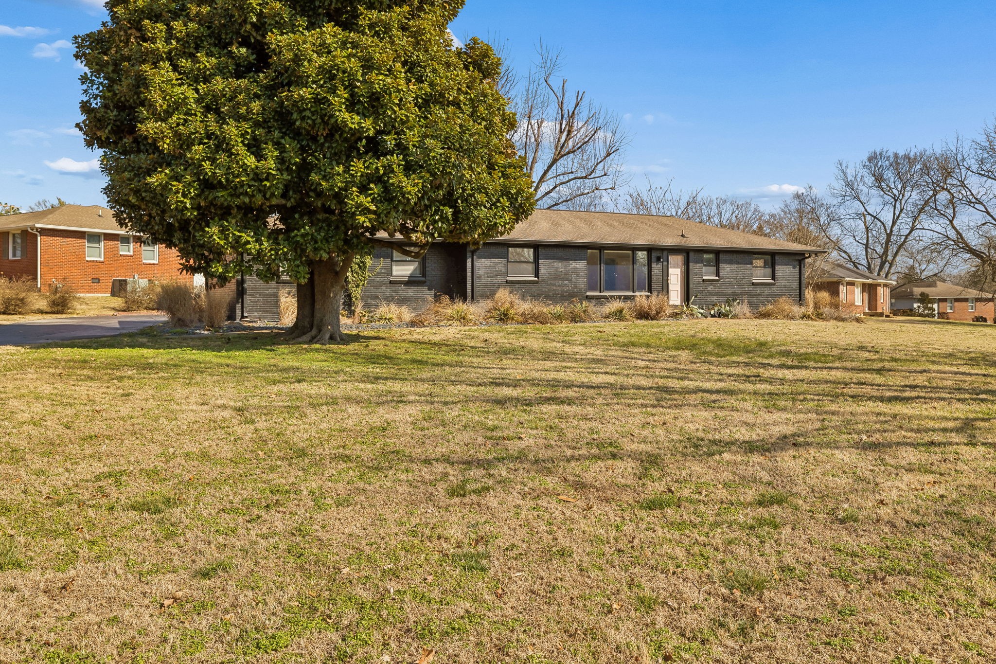 659 Devon Drive Nashville TN 37220