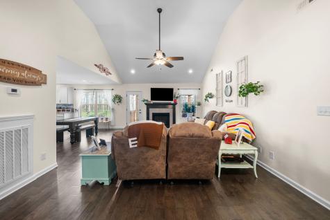 2675 Mockingbird Hill Road Palmyra TN 37142