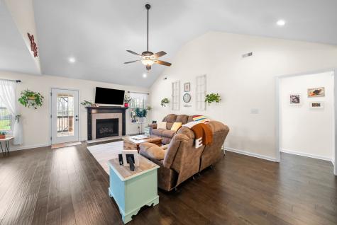2675 Mockingbird Hill Road Palmyra TN 37142