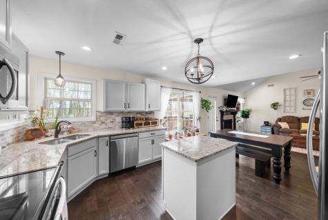 2675 Mockingbird Hill Road Palmyra TN 37142