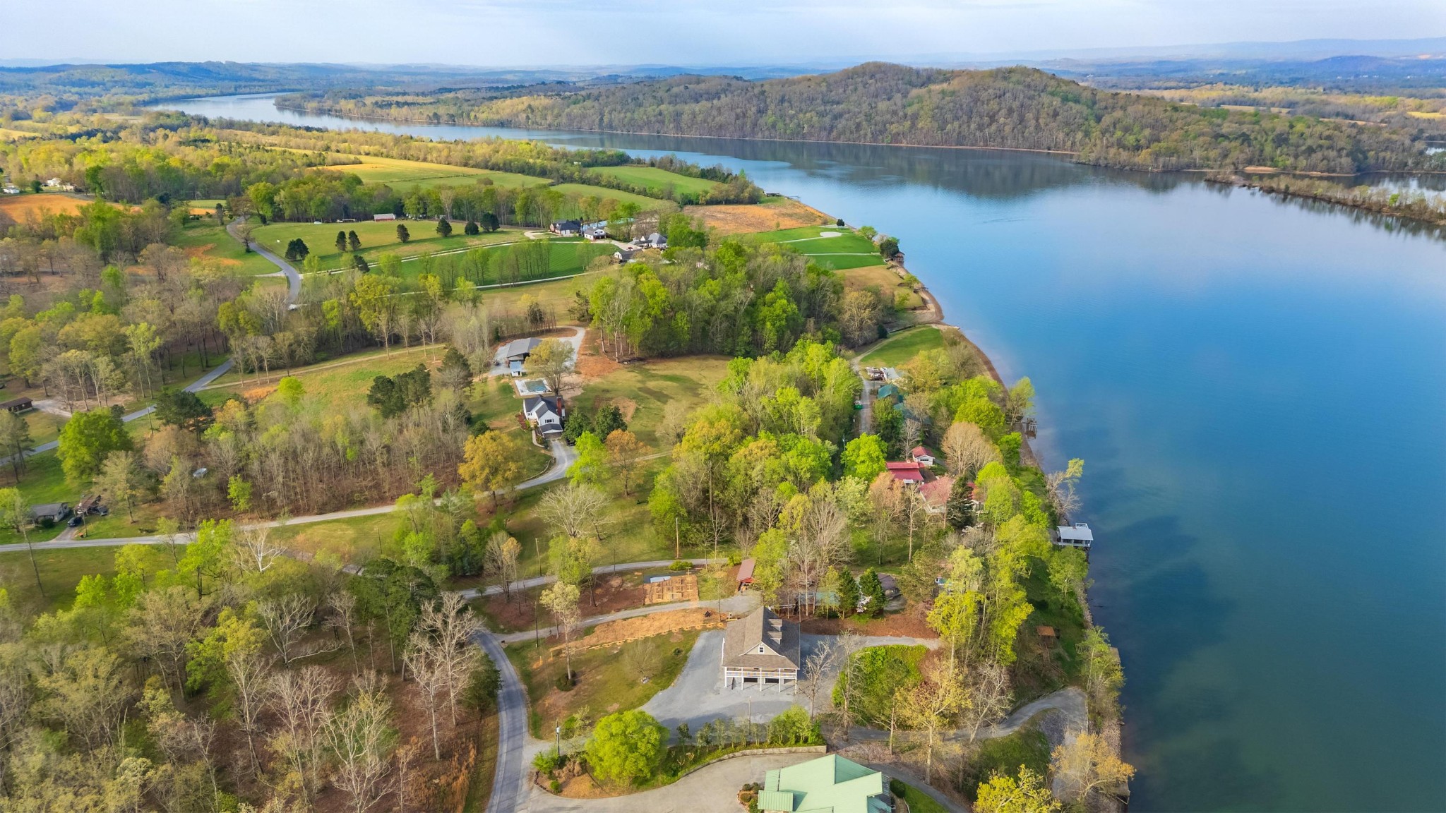 325 Russell Lane Decatur TN 37322