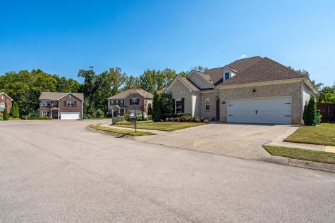 1064 Daniel Lane Spring Hill TN 37174