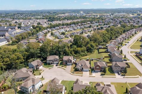 1064 Daniel Lane Spring Hill TN 37174