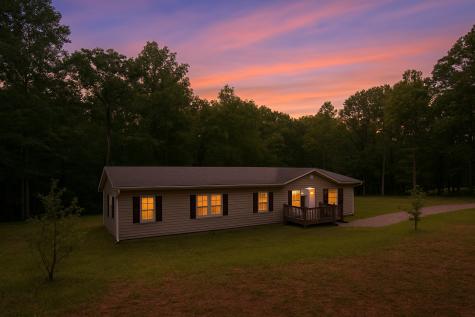 1076 Skyline Drive Kingston Springs TN 37082