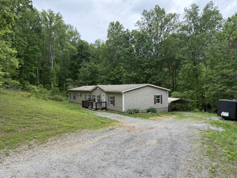 1076 Skyline Drive Kingston Springs TN 37082