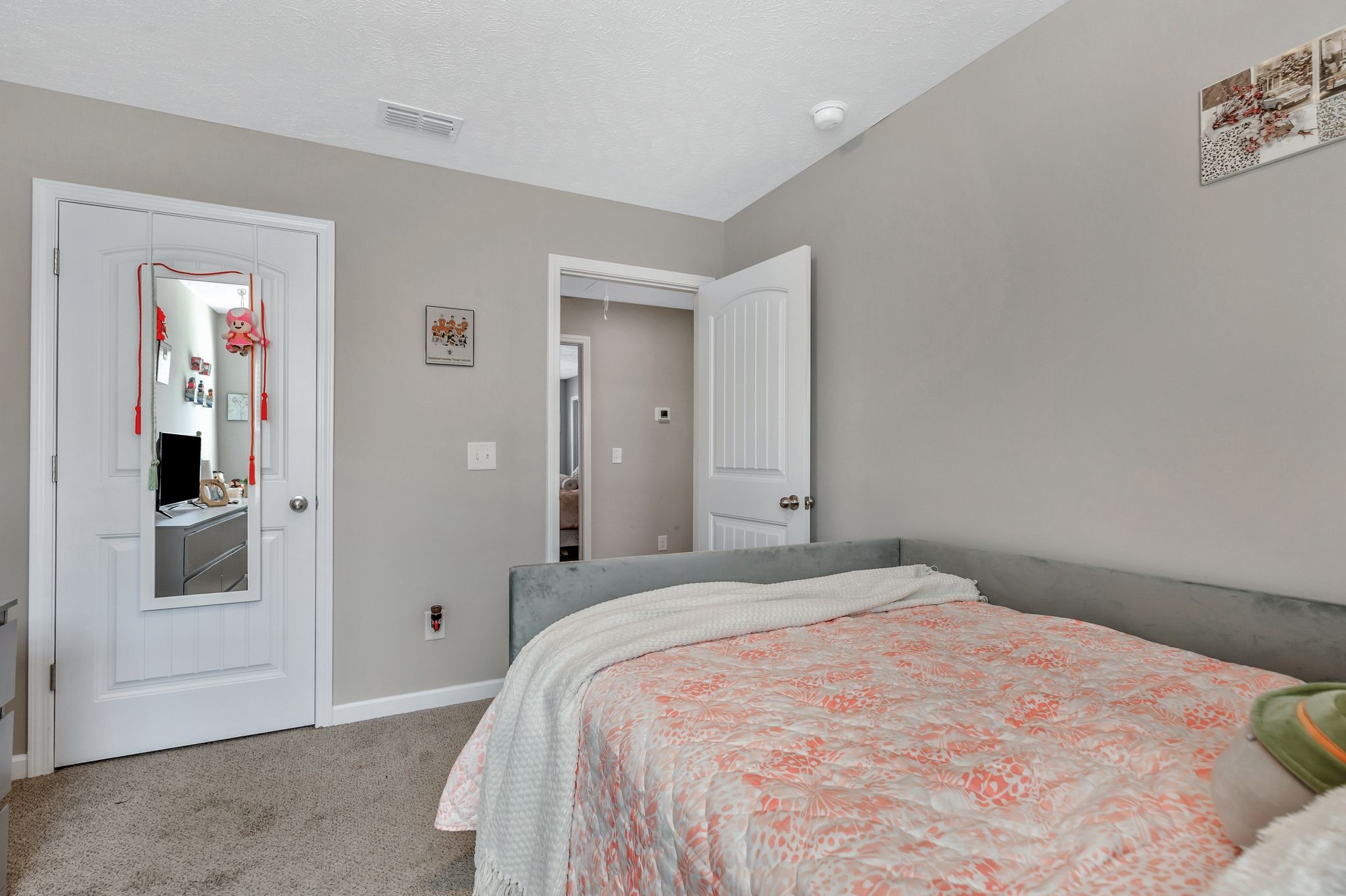 910 Bradburn Village Circle Antioch TN 37013