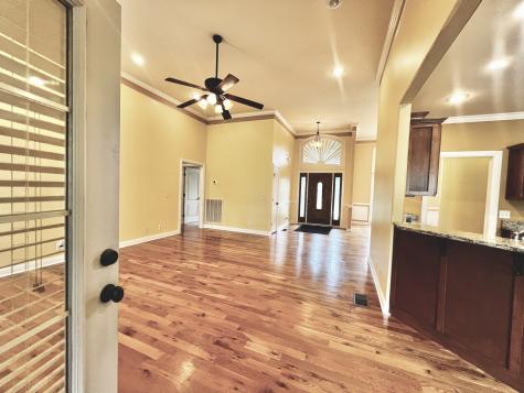 102 Spring View Drive Cottontown TN 37048