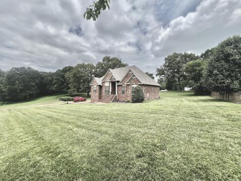102 Spring View Drive Cottontown TN 37048