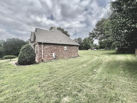 102 Spring View Drive Cottontown TN 37048