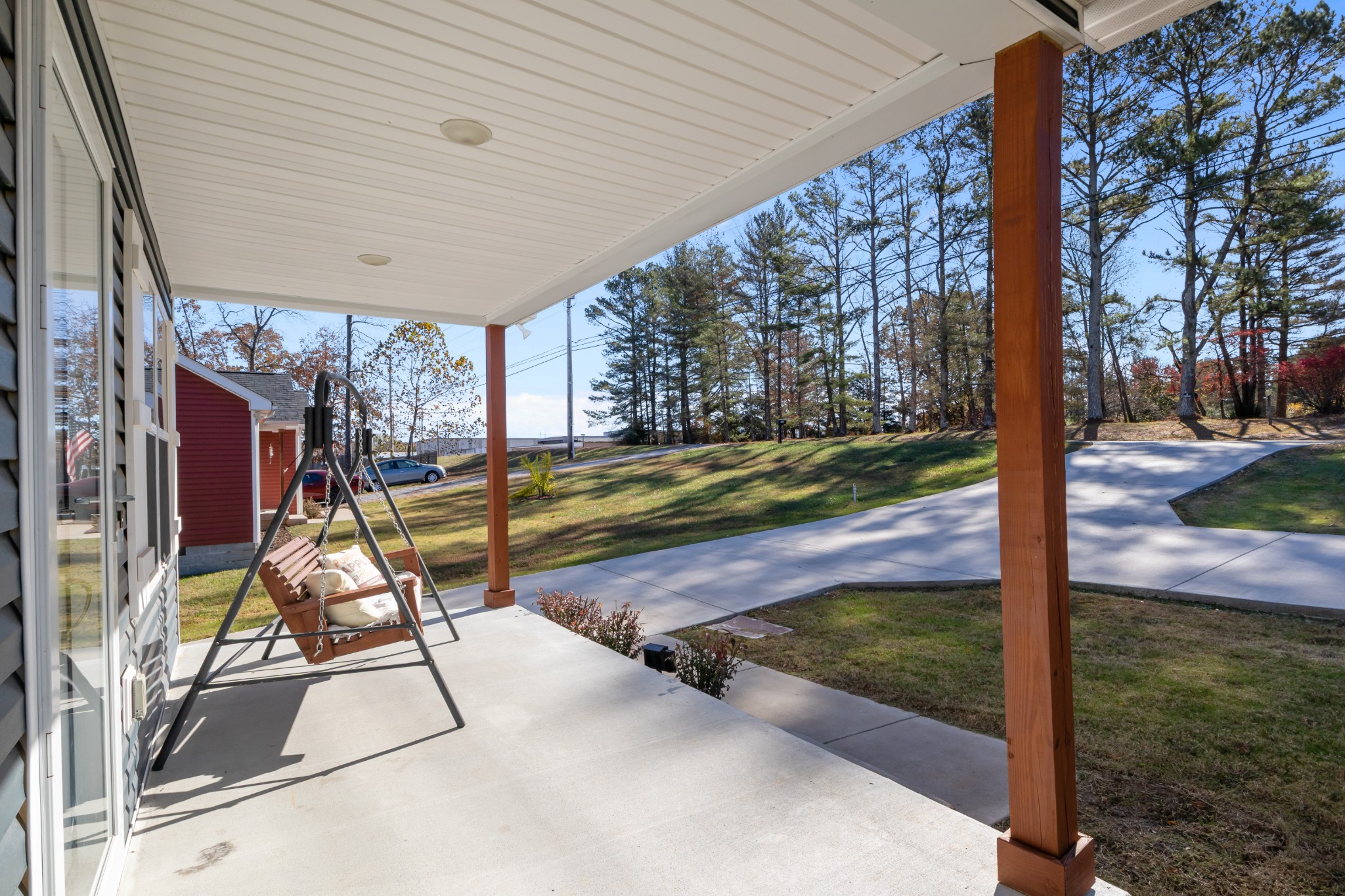 10560 Church Road Bon Aqua TN 37025