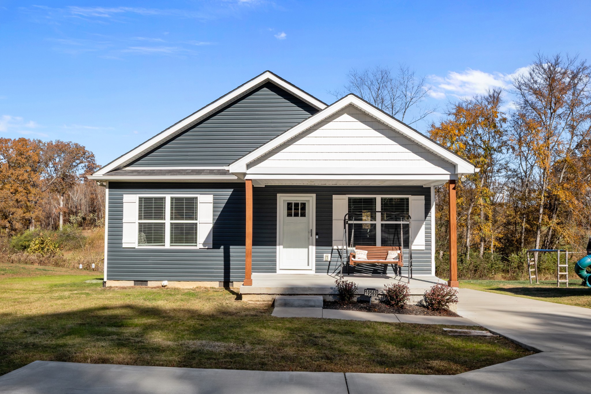 10560 Church Road Bon Aqua TN 37025