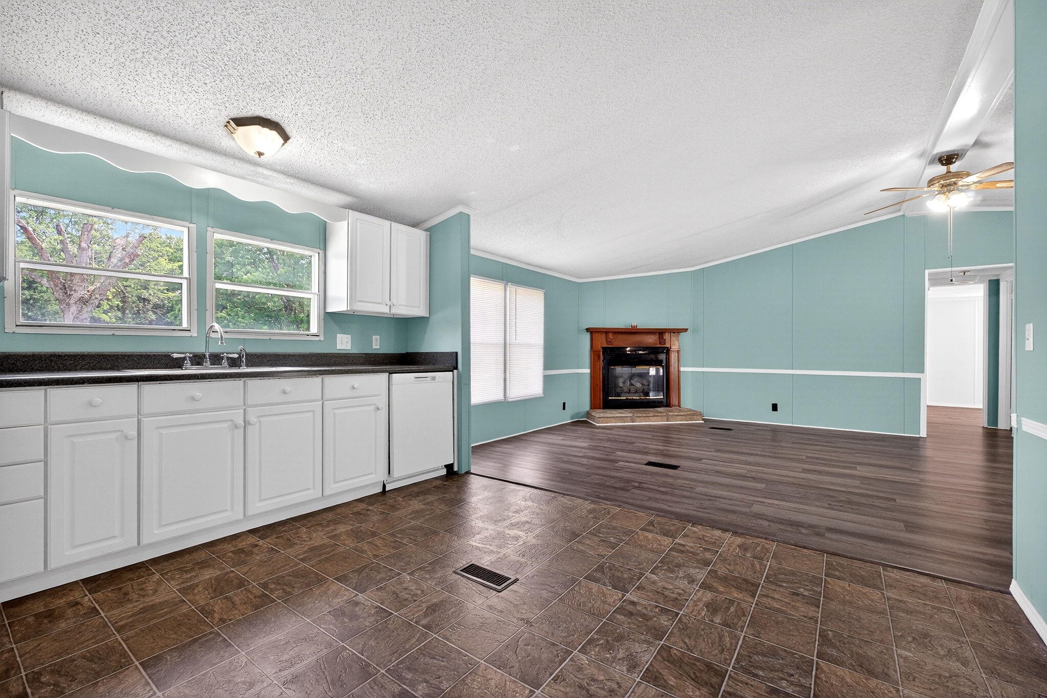 900 S Mountain Street Smithville TN 37166