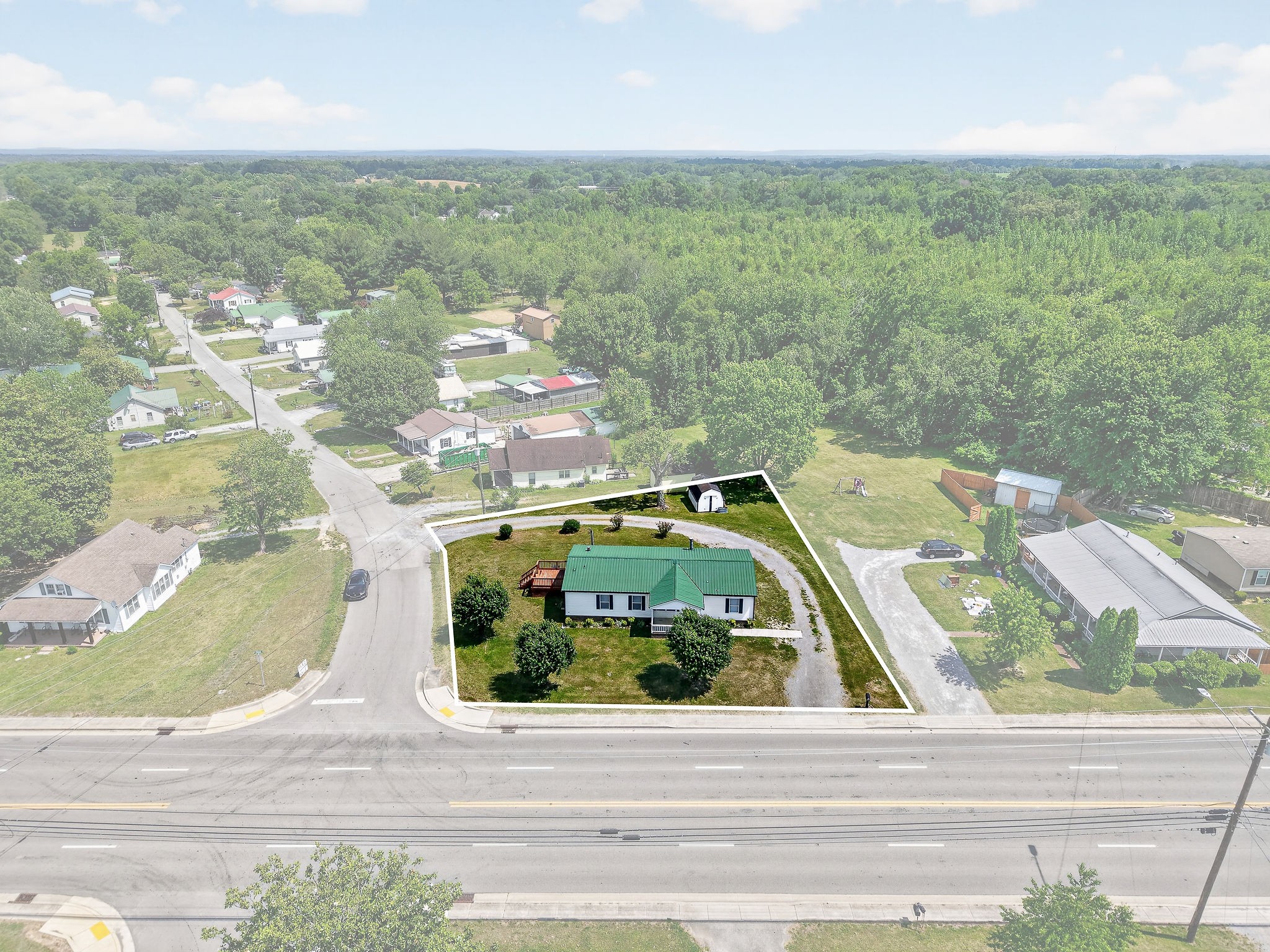 900 S Mountain Street Smithville TN 37166