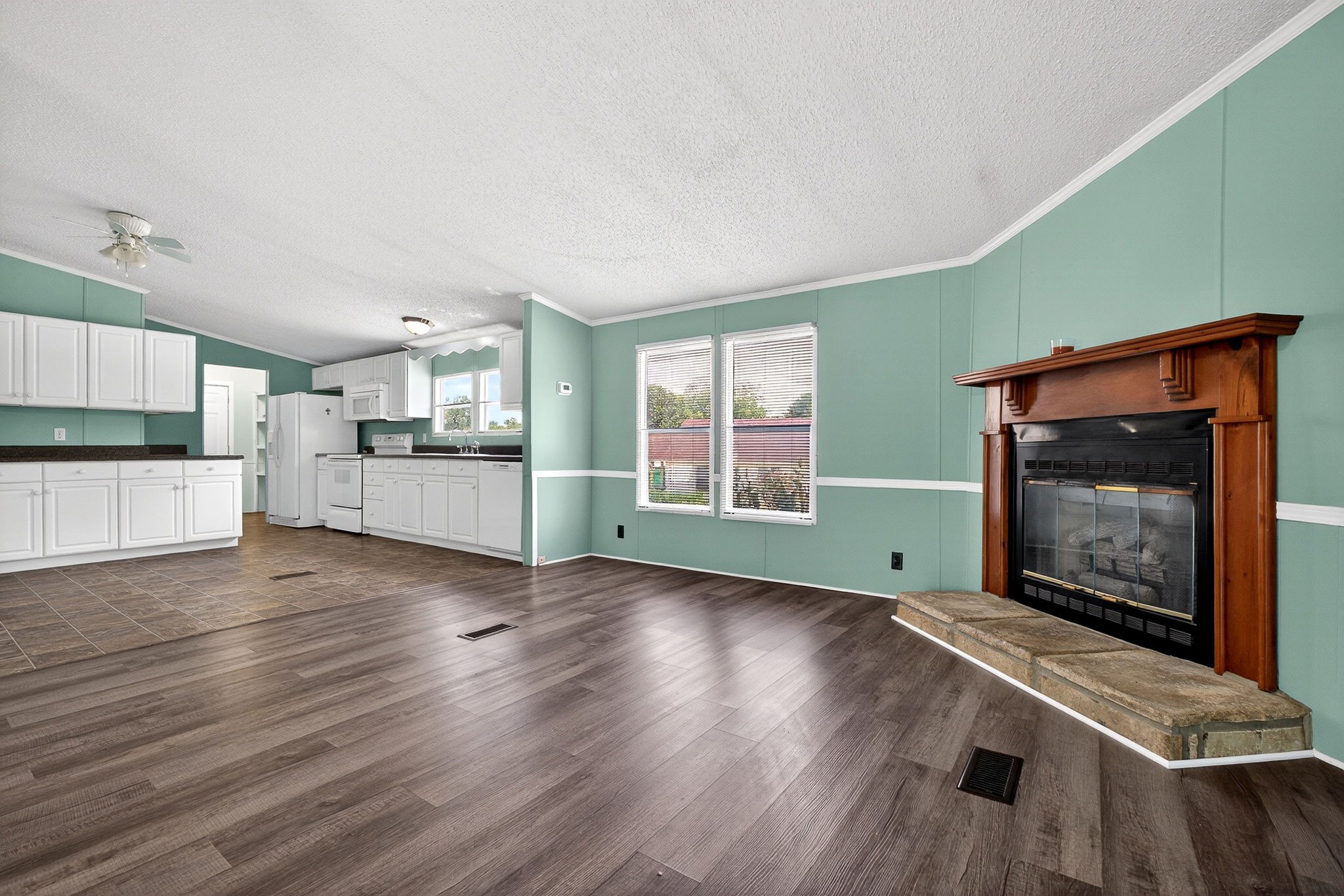 900 S Mountain Street Smithville TN 37166