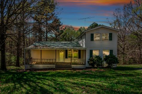 1425 Wesley Road Bon Aqua TN 37025