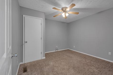 1425 Wesley Road Bon Aqua TN 37025