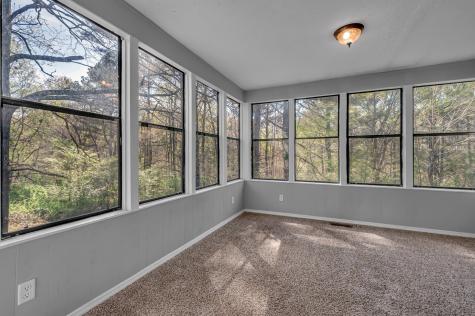 1425 Wesley Road Bon Aqua TN 37025