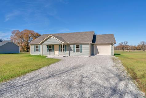 1563 Paynes Church Road Winchester TN 37398