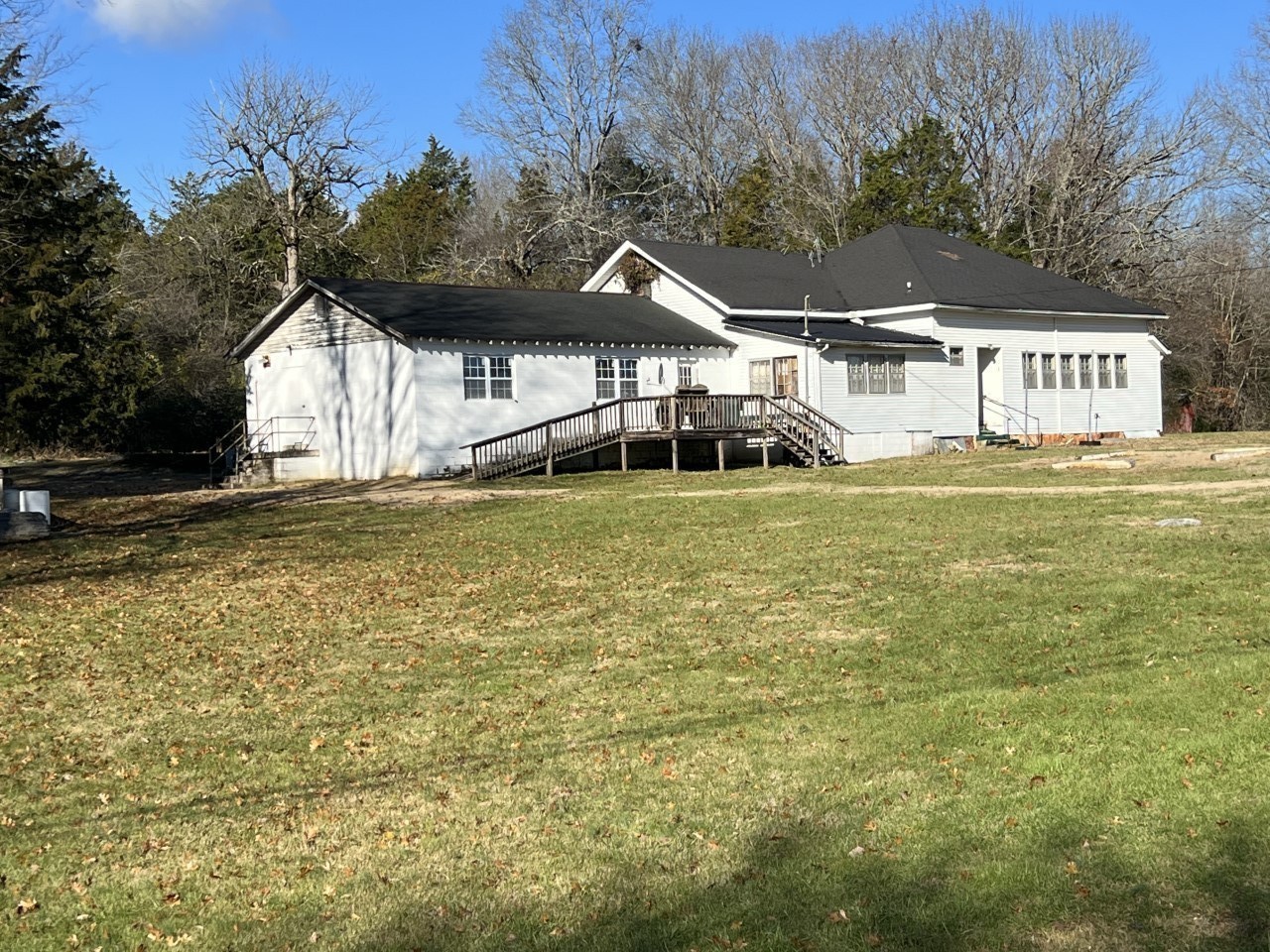 2090 Old Highway 99 Chapel Hill TN 37034