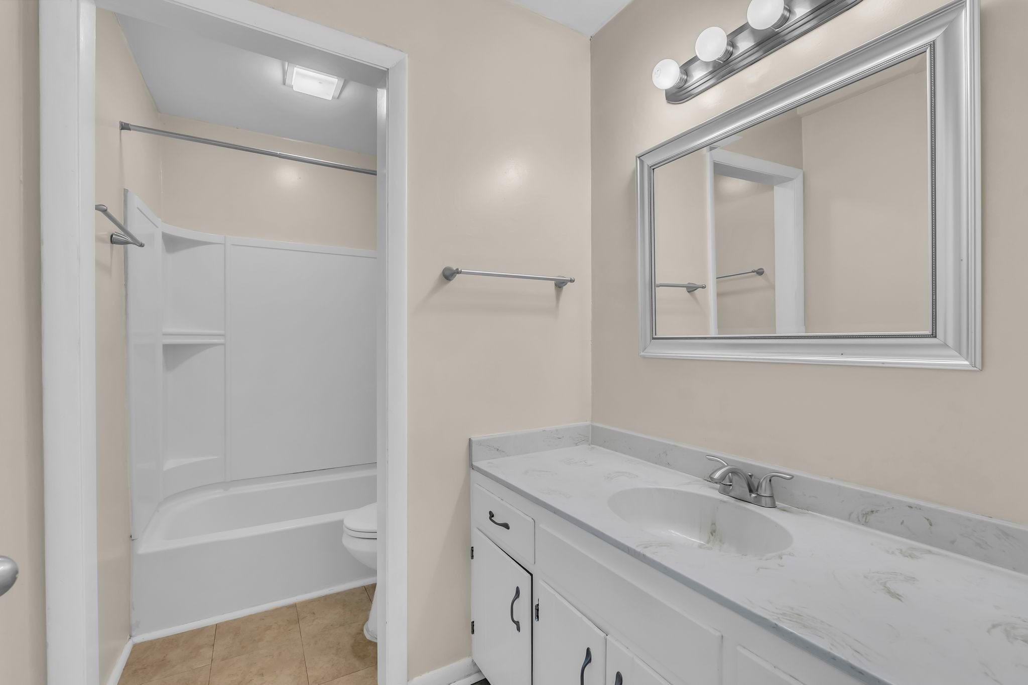 2116 Hobbs Road Nashville TN 37215