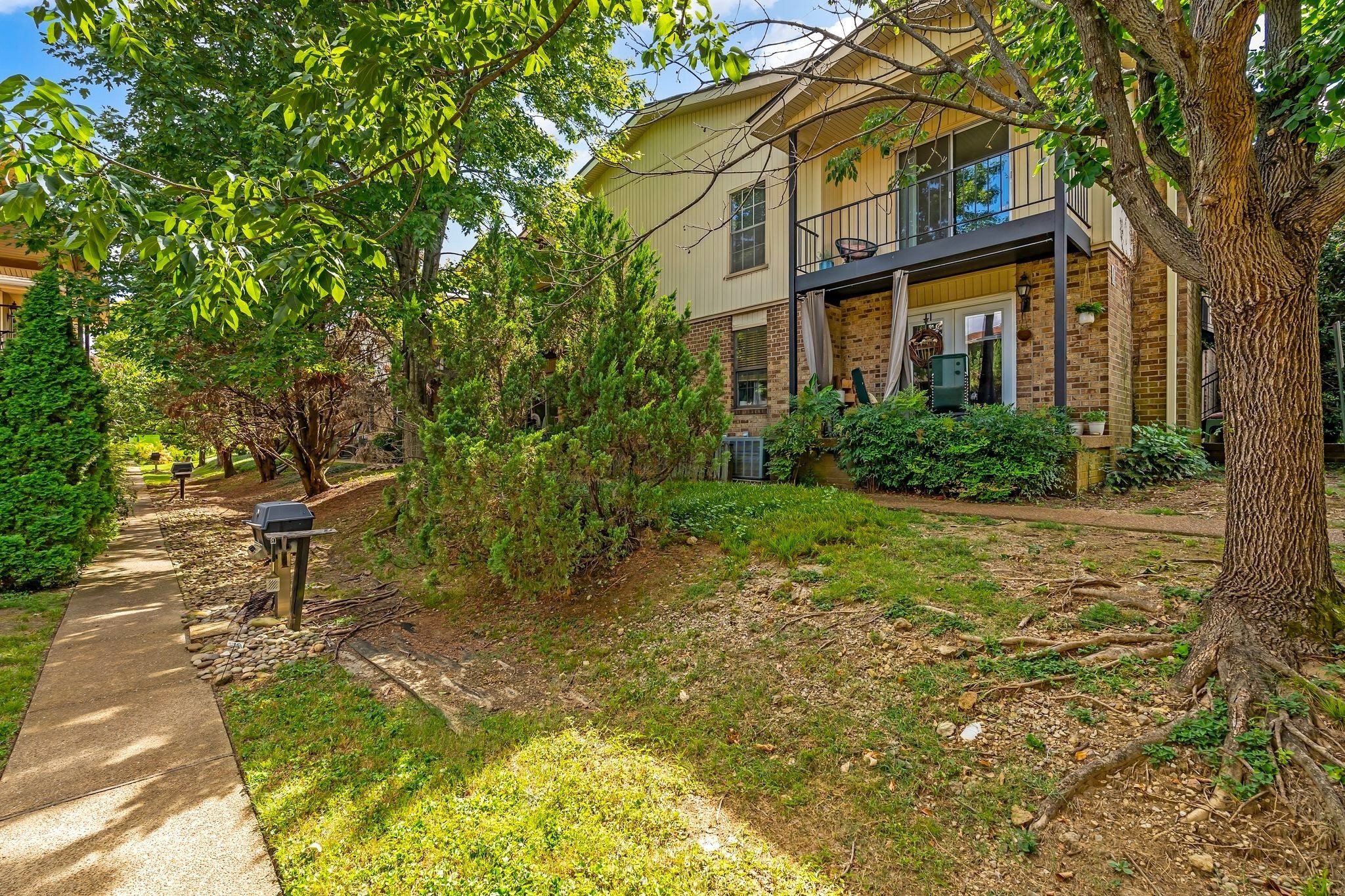 2116 Hobbs Road Nashville TN 37215