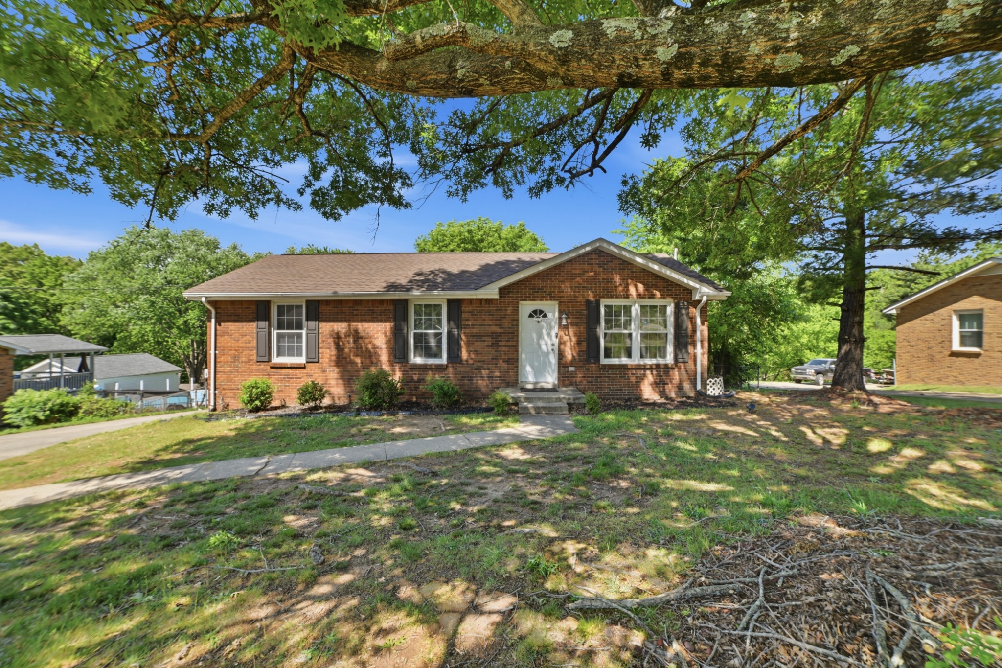 1810 Apex Drive Clarksville TN 37040