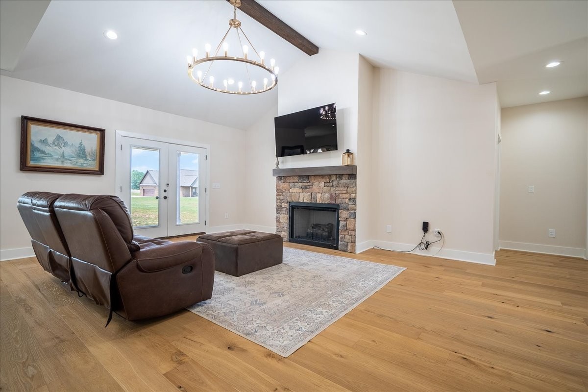 114 Hurst Drive Leoma TN 38468