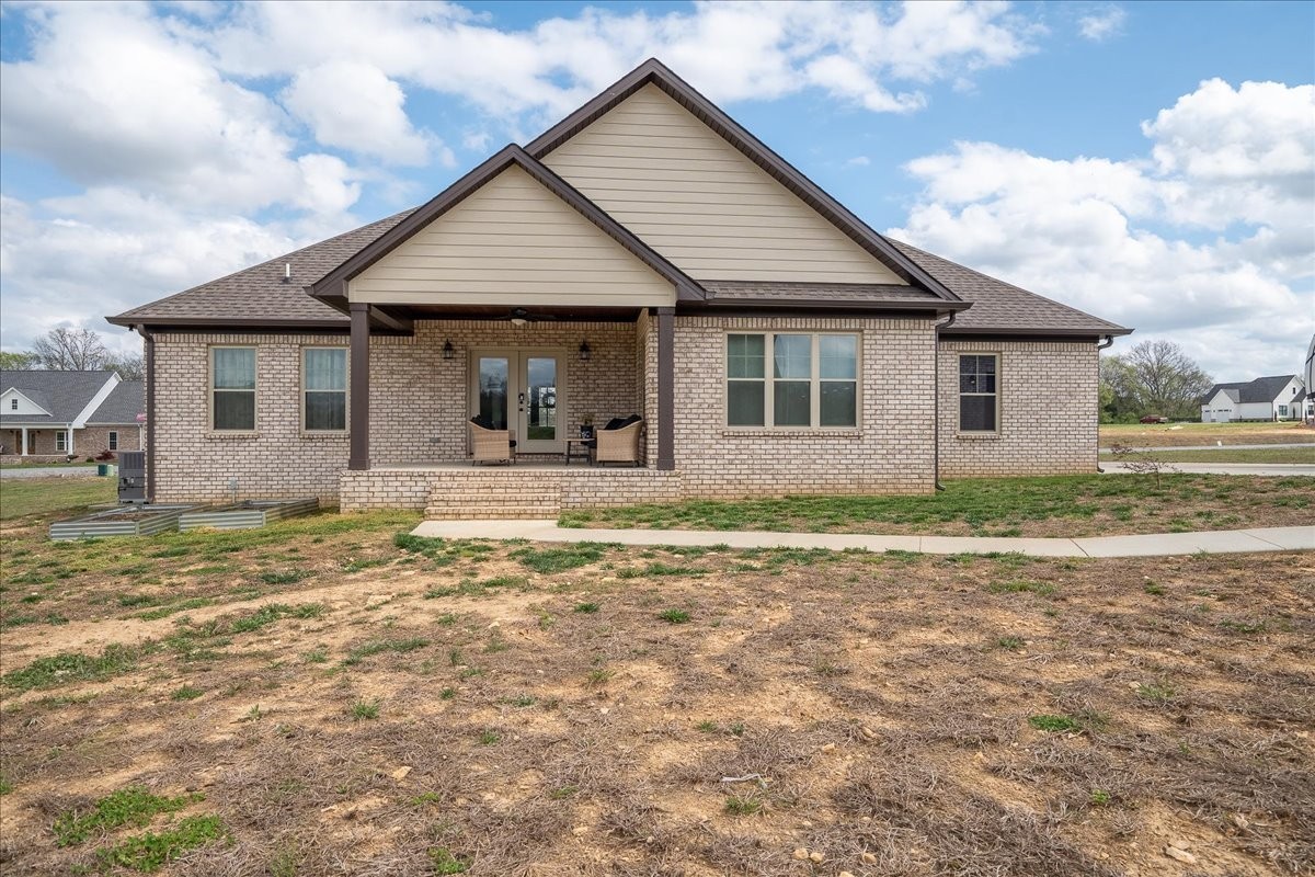 114 Hurst Drive Leoma TN 38468