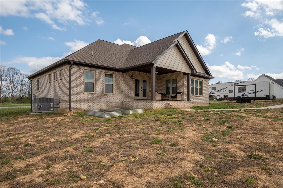114 Hurst Drive Leoma TN 38468