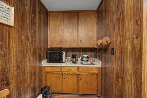 100 Hopkinsville Street Russellville KY 42276
