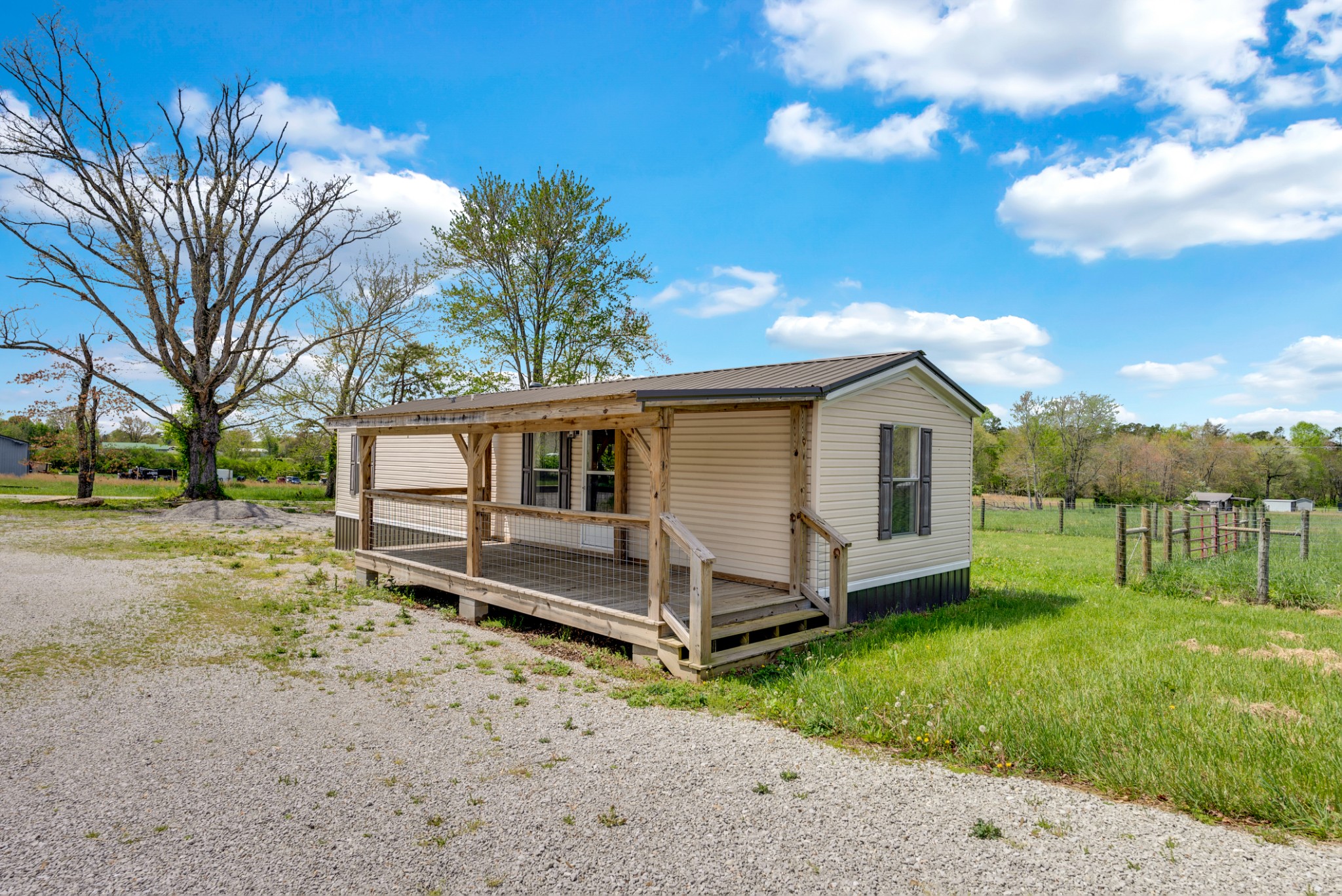 6006 S York Highway Clarkrange TN 38553