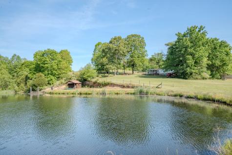 875 Waterloo Road Westpoint TN 38486