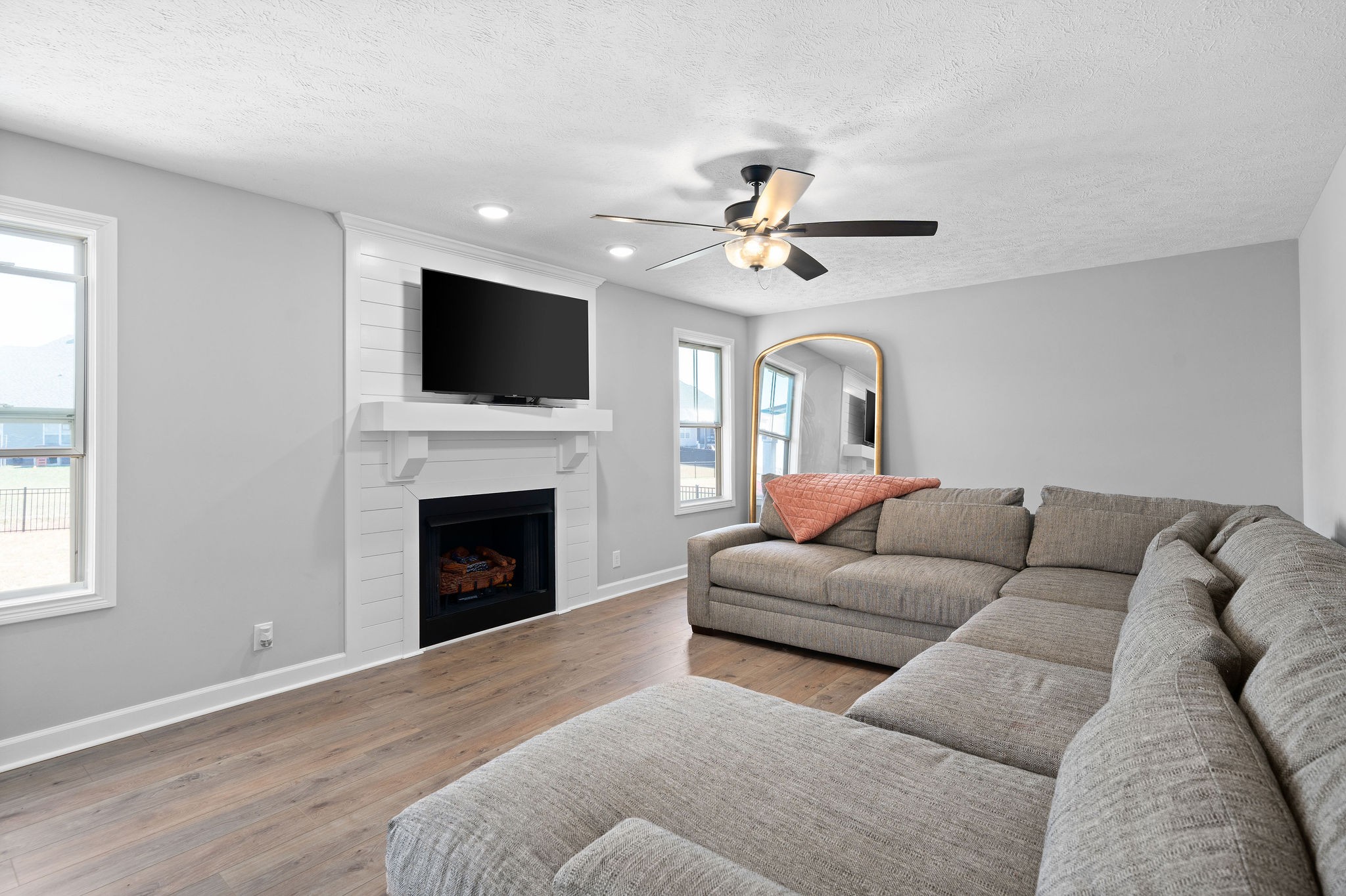 1890 Shield Drive Clarksville TN 37043