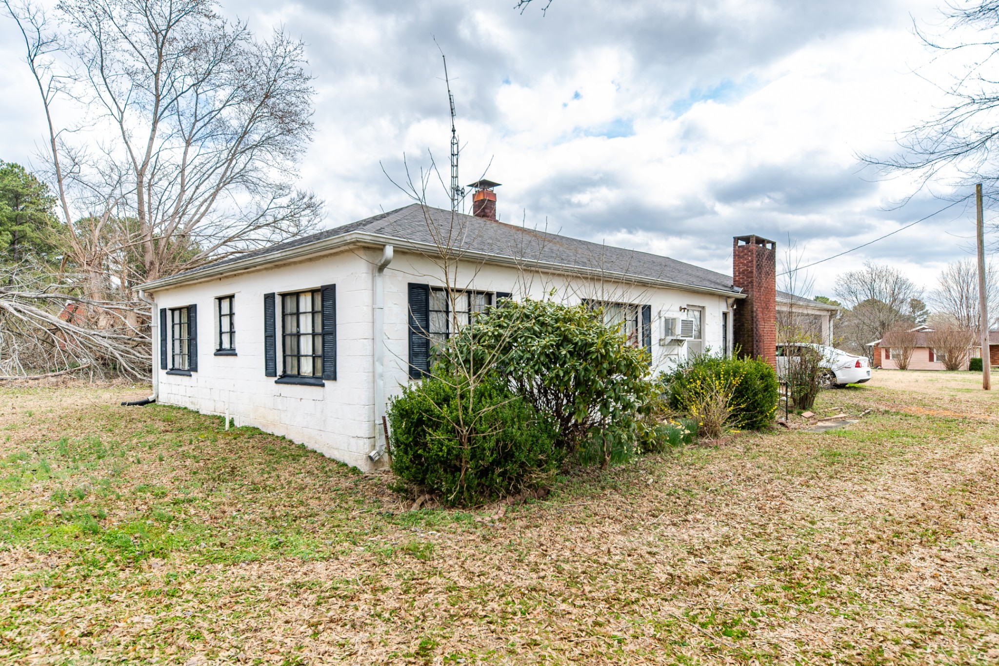 24B Busby Road Loretto TN 38469