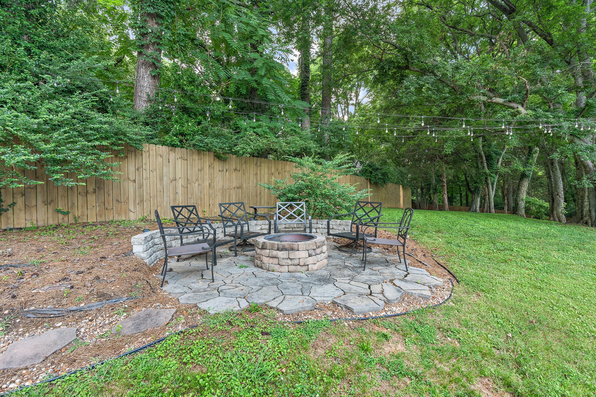 5028 Briarwood Drive Nashville TN 37211