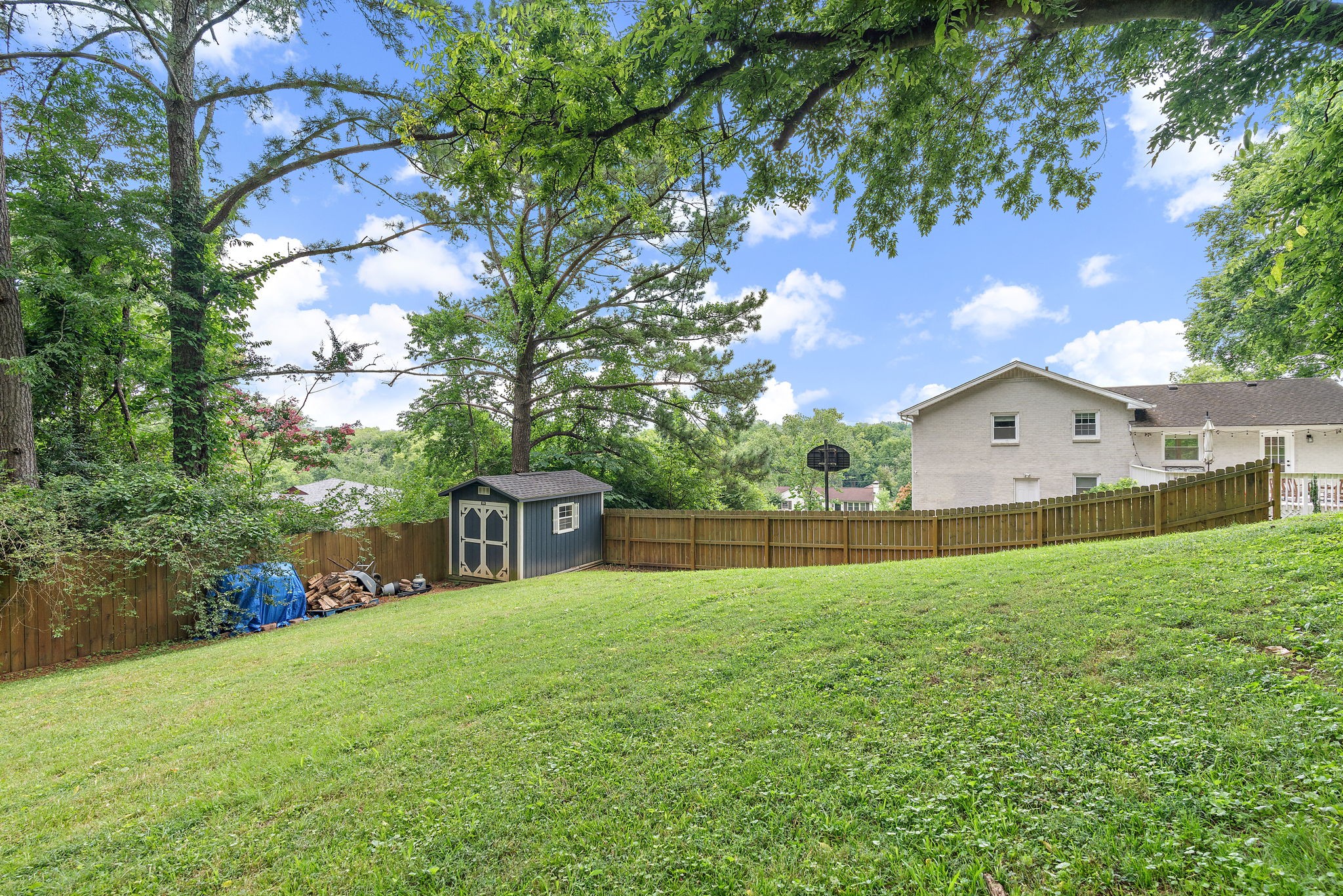 5028 Briarwood Drive Nashville TN 37211