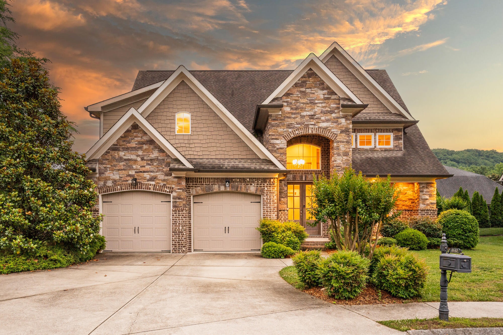 6162 Deep Canyon Road Hixson TN 37343