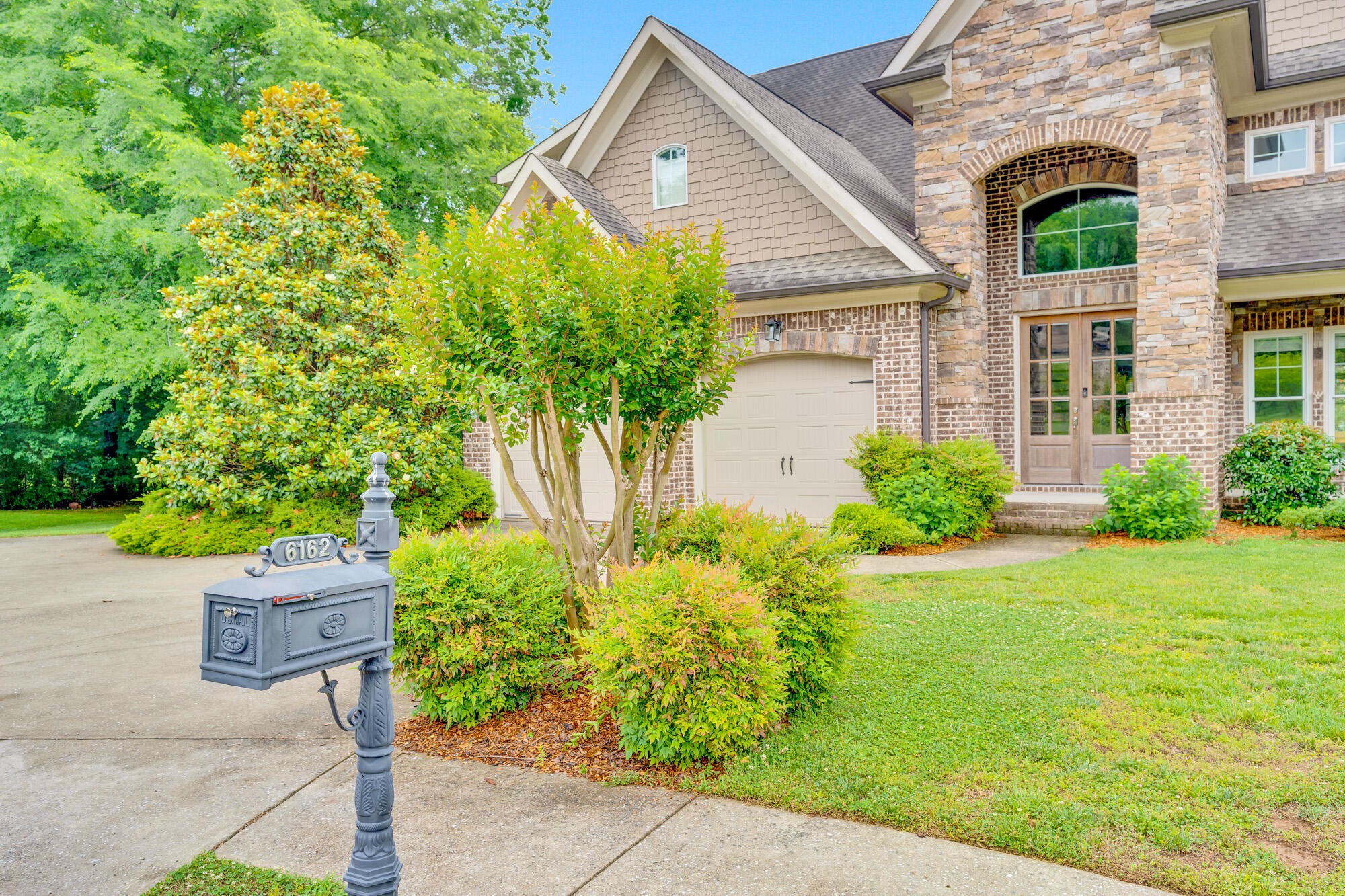 6162 Deep Canyon Road Hixson TN 37343