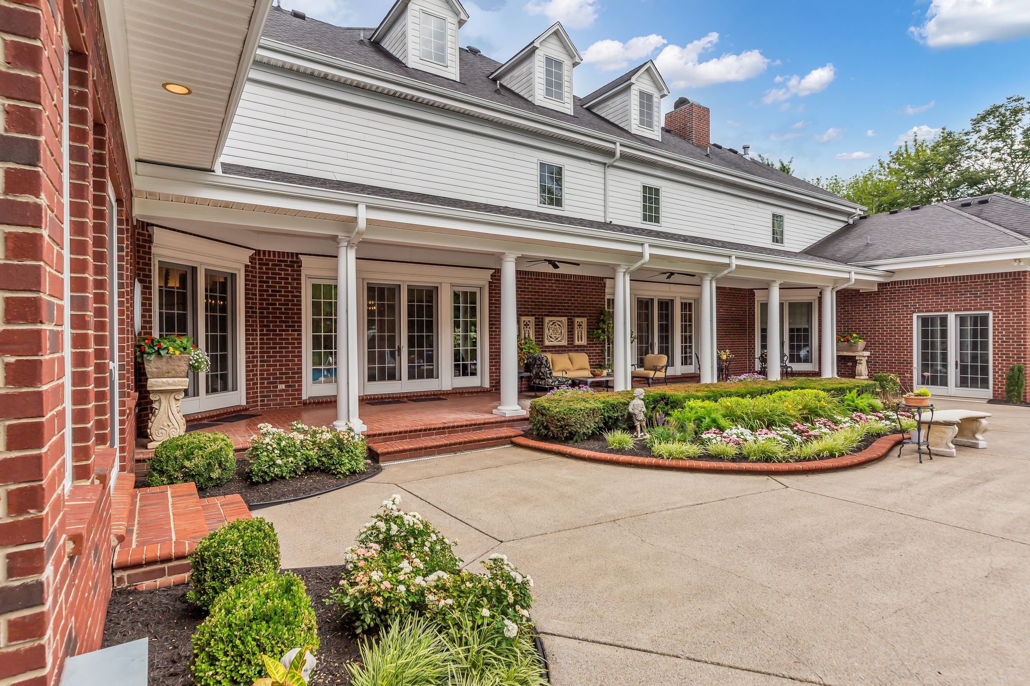 1728 Shagbark Trail Murfreesboro TN 37130